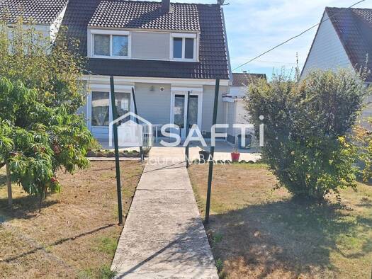 Maison à vendre 121 300 € 5 pièces 3 chambres 86 m² Hombleux 80400