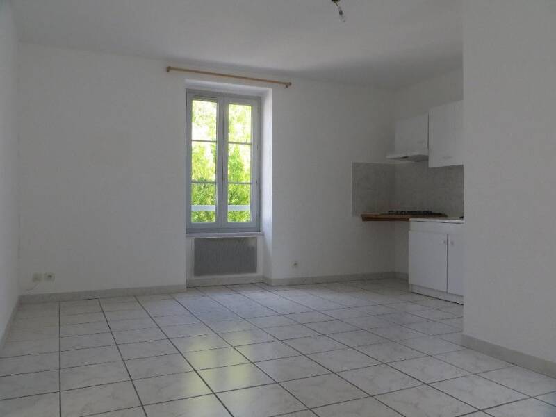 Maison à louer, 40m², BELLEVILLE