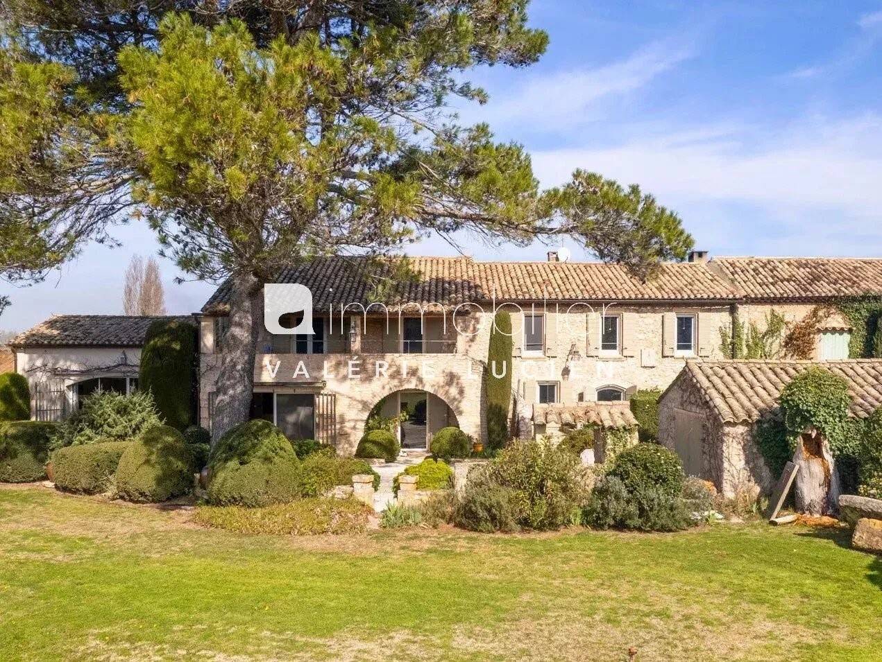 Maison à vendre, 0m², EYGALIERES