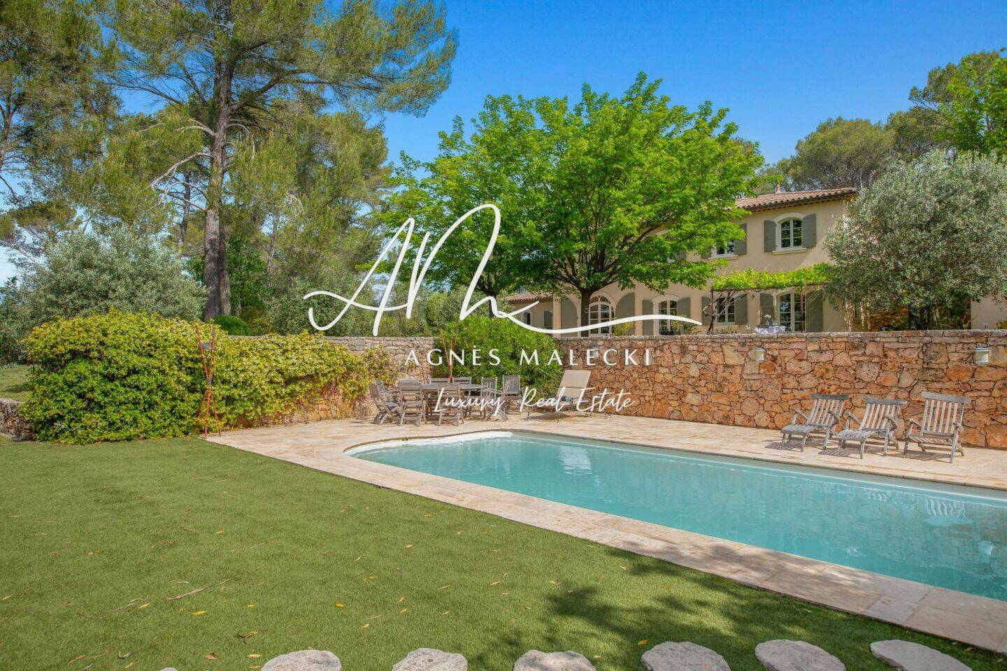 Maison à vendre, 260m², LA MOTTE