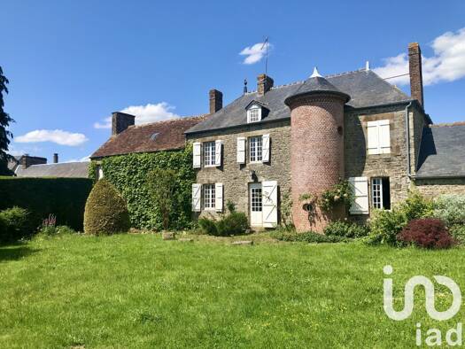 Demeure à vendre 242 000 € 10 pièces 9 chambres 225 m² 10 182 m² de terrain Magny-le-Désert 61600