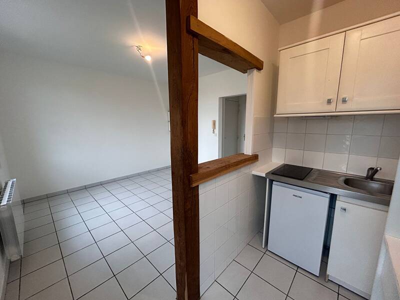 Maison à louer, 32m², EPERNON