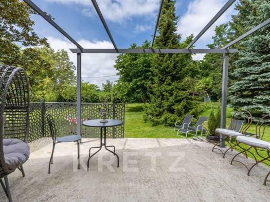 Maison à vendre 1 099 000 € 7 pièces 4 chambres 163 m² 2 516 m² de terrain Chateaufort 78117