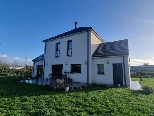 Maison à vendre - Première occupation 264 000 € 4 pièces 3 chambres 116 m² 1 220 m² de terrain Levet 18340