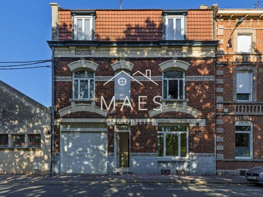 Immeuble à vendre 365 000 € 208 m² Loos 59120