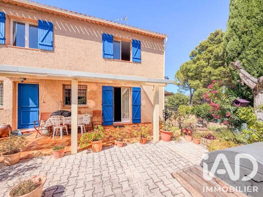 Maison à vendre 419 000 € 4 pièces 3 chambres 107 m² 289 m² de terrain Les Cossettes Aubagne 13400