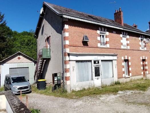 Immeuble à vendre 134 875 € Nibelle 45340