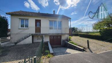Maison à vendre 128 400 € 3 pièces 2 chambres 55 m² 775 m² de terrain Les Ormes sur Voulzie 77134