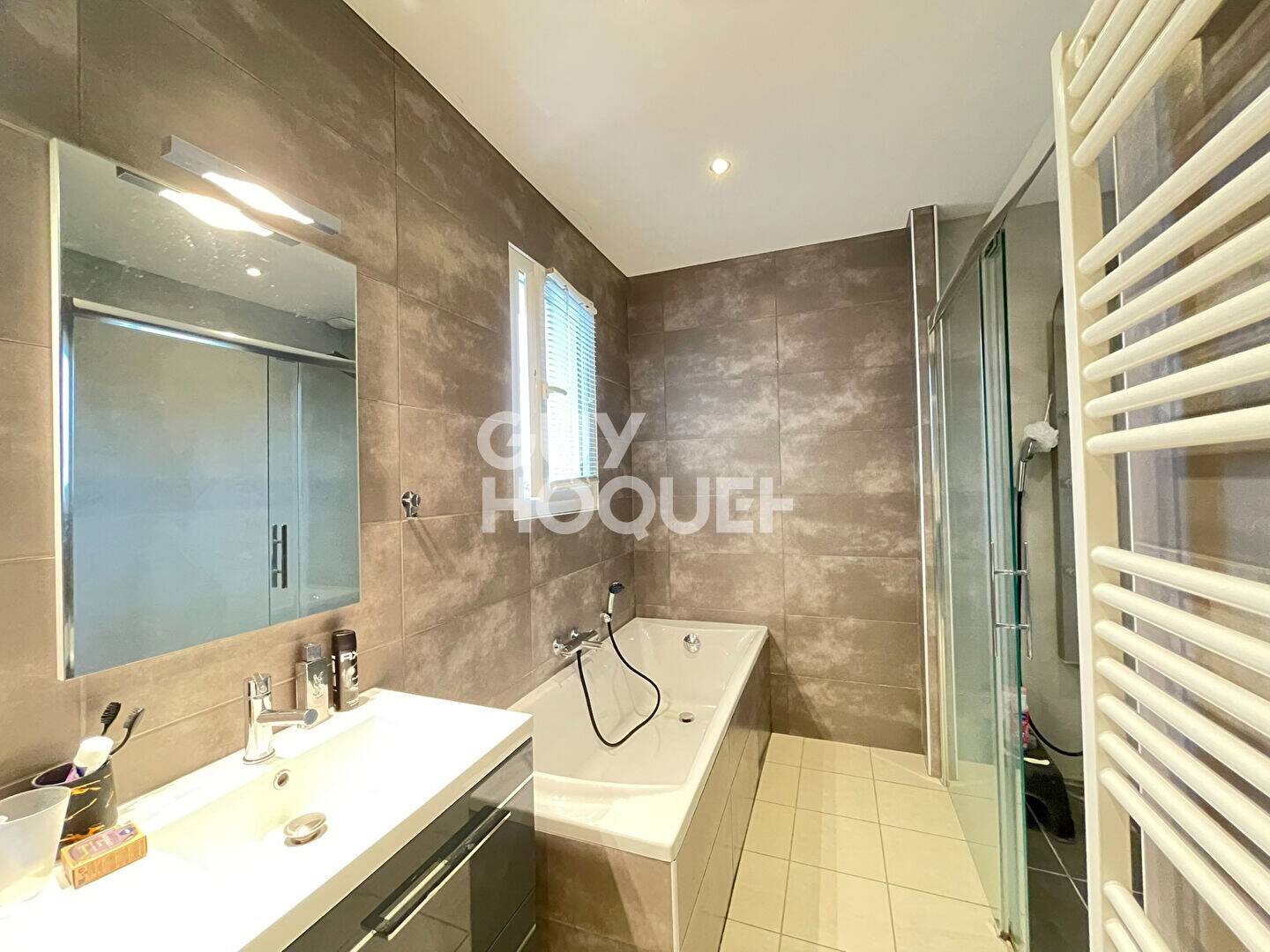Maison à vendre, 120m², SAINT GERMAIN DU PUY