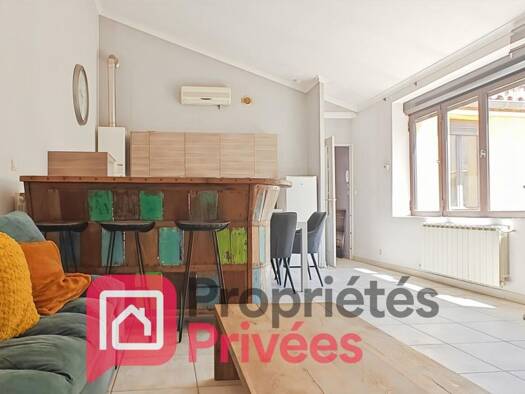 Appartement à vendre 219 000 € 4 pièces 3 chambres 87 m² Étage 3/3 Arènes Nîmes 30000