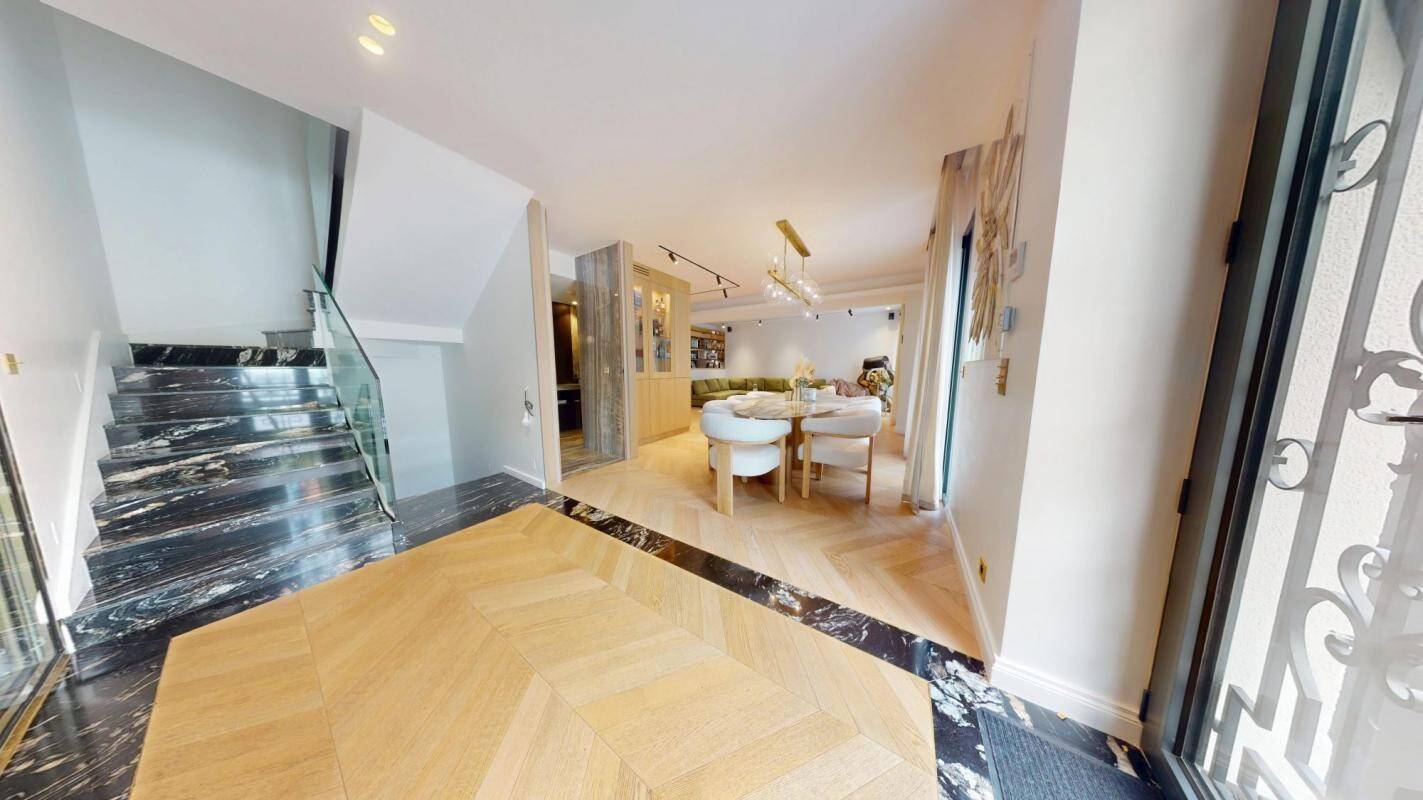 Maison à vendre, 200m², LA VARENNE SAINT HILAIRE