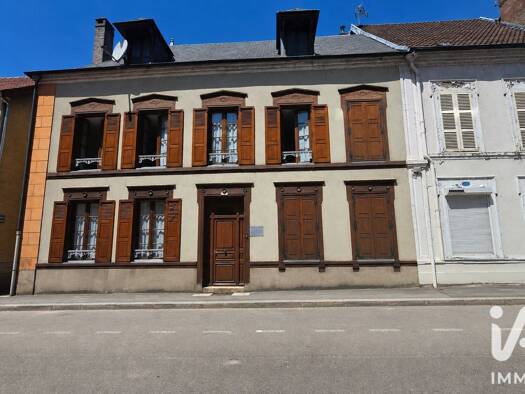 Maison de ville à vendre 189 000 € 8 pièces 6 chambres 195 m² Méry-sur-Seine 10170