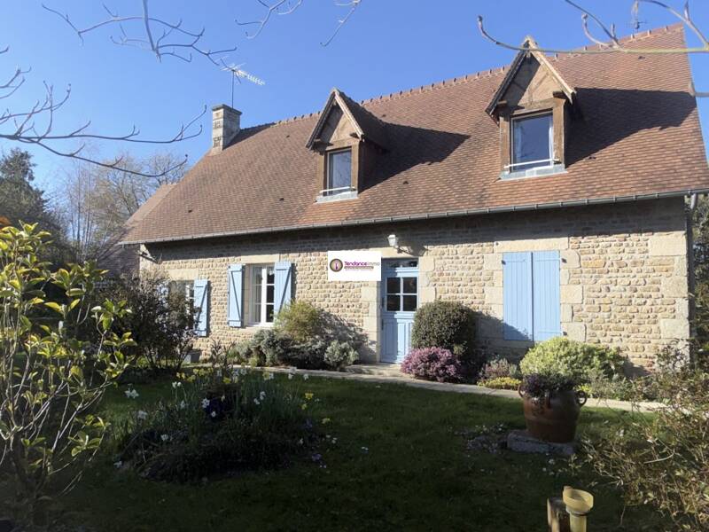 Maison à vendre, 198m², LE MELE SUR SARTHE