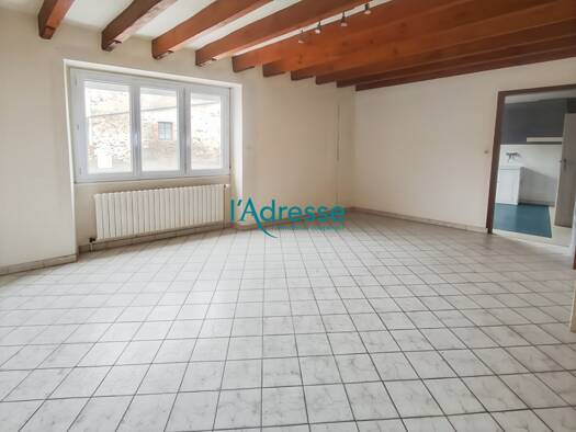 Maison à vendre 142 990 € 4 pièces 3 chambres 95 m² 299 m² de terrain Mauges-sur-Loire 49410