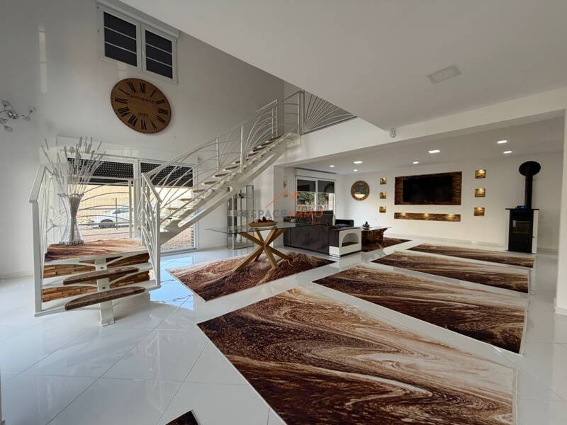 Maison à vendre, 175m², PETITE FORET