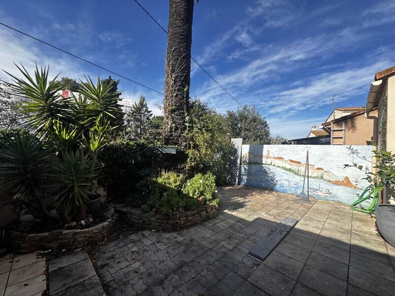 Maison à louer, 85m², HYERES