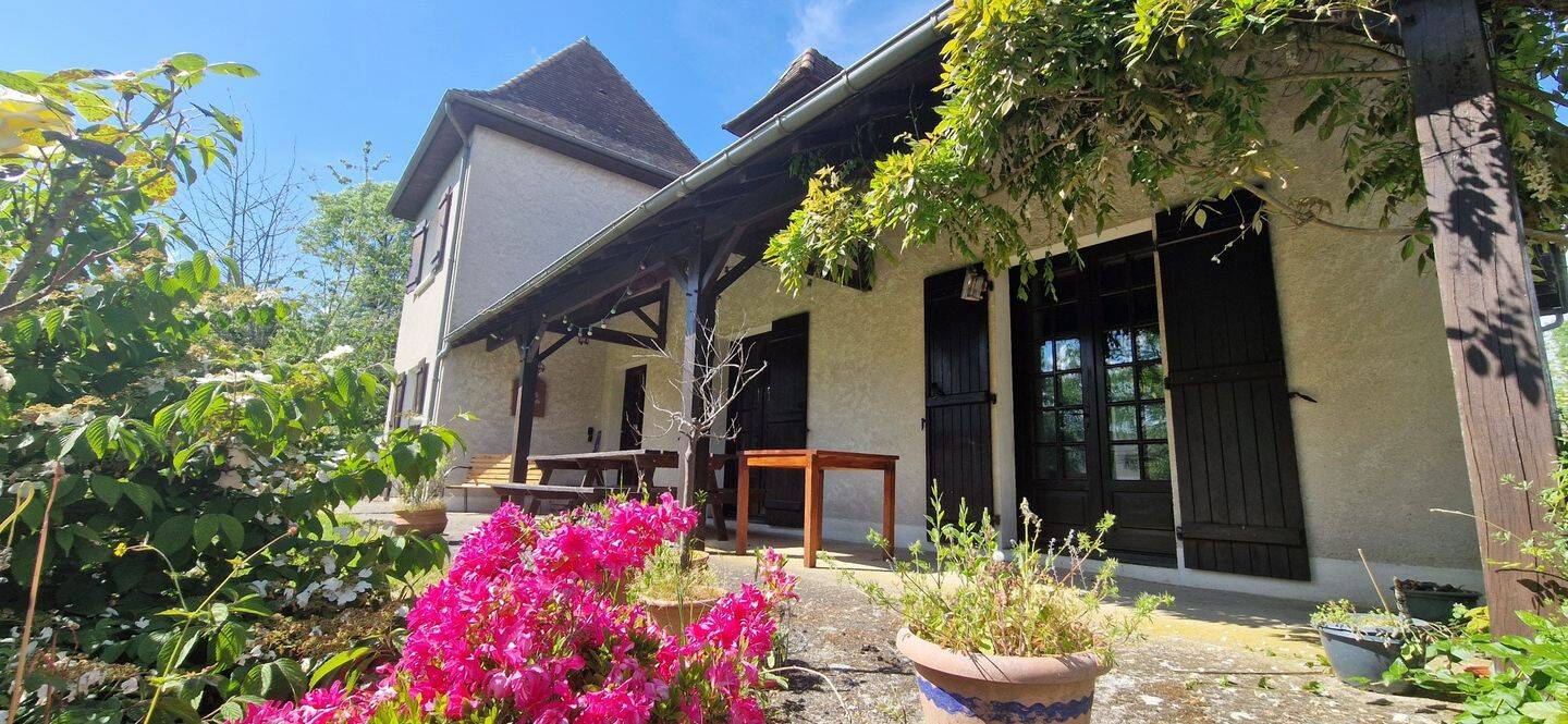 Maison à vendre, 195m², LUBERSAC