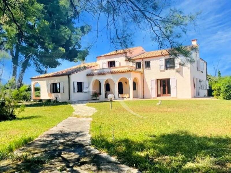 Maison à vendre, 370m², PERPIGNAN