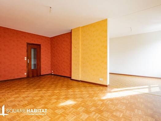 Appartement à vendre 123 900 € 4 pièces 3 chambres 102 m² Étage 3/3 Faubourg Nord Auch 32000