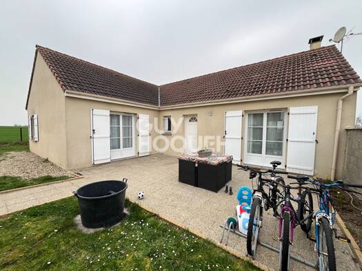 Maison de plain-pied à vendre 245 000 € 6 pièces 4 chambres 115 m² 666 m² de terrain Milly-la-Forêt 91490