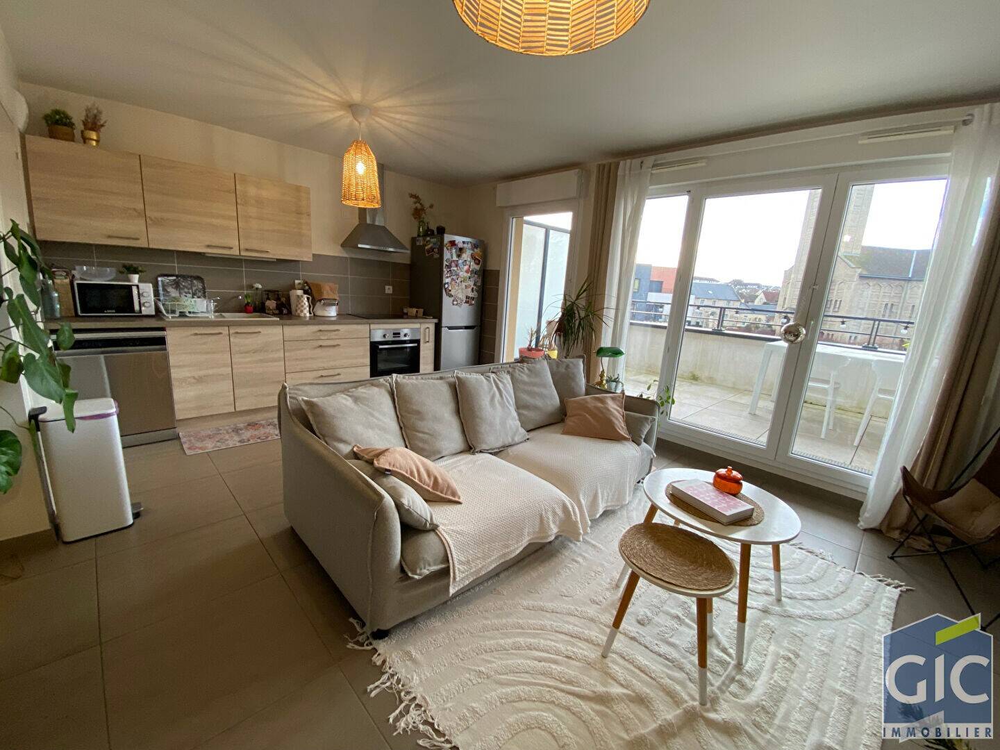 Maison à louer, 68m², CAEN