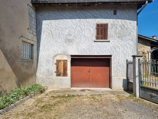 Maison à vendre 75 000 € 2 pièces 61 m² Saint-Maurice-de-Rémens 01500