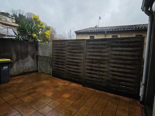 Maison à louer 610 € 3 pièces 2 chambres 90 m² 77 m² de terrain République Mazamet 81200