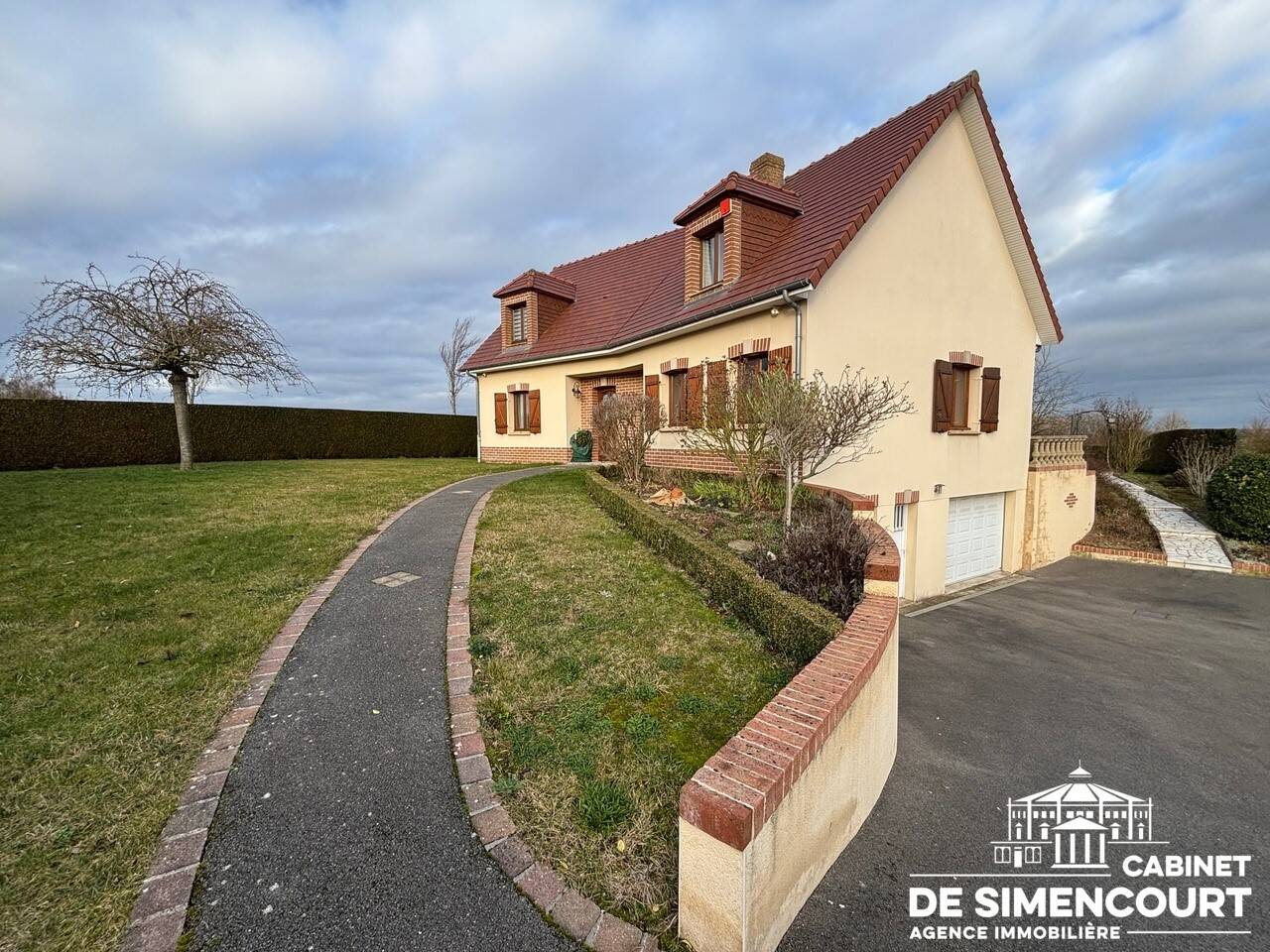 Maison à vendre, 143m², SAINS EN AMIENOIS