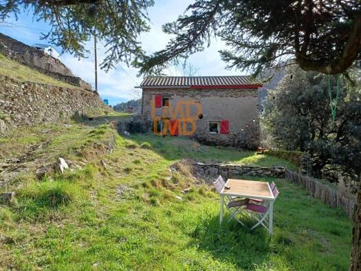 Maison à vendre 162 000 € 3 pièces 2 chambres 52 m² 1 100 m² de terrain Saint-André-de-Valborgne 30940