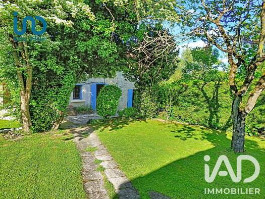 Maison à vendre 208 000 € 5 pièces 4 chambres 152 m² 1 056 m² de terrain Le Vanneau-Irleau 79270