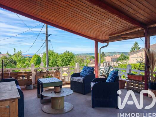 Maison à vendre 359 000 € 4 pièces 3 chambres 99 m² 386 m² de terrain Nord Jassans-Riottier 01480