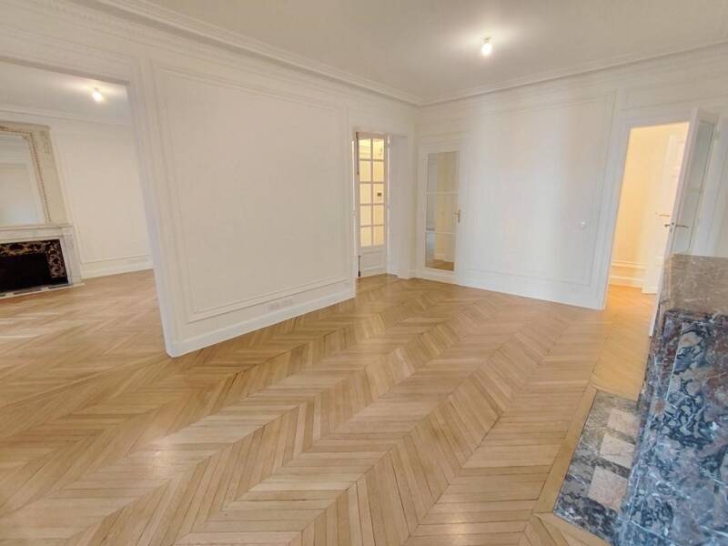 Maison à louer, 151m², PARIS 8E