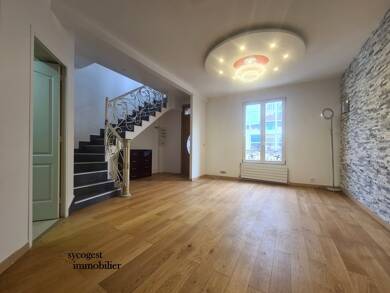Maison à vendre 396 000 € 4 pièces 2 chambres 60 m² 160 m² de terrain Petit Noisy Noisy le Sec 93130
