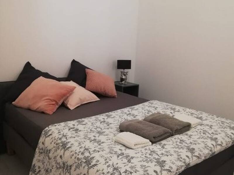 Maison à louer, 42m², MARSEILLE 6E