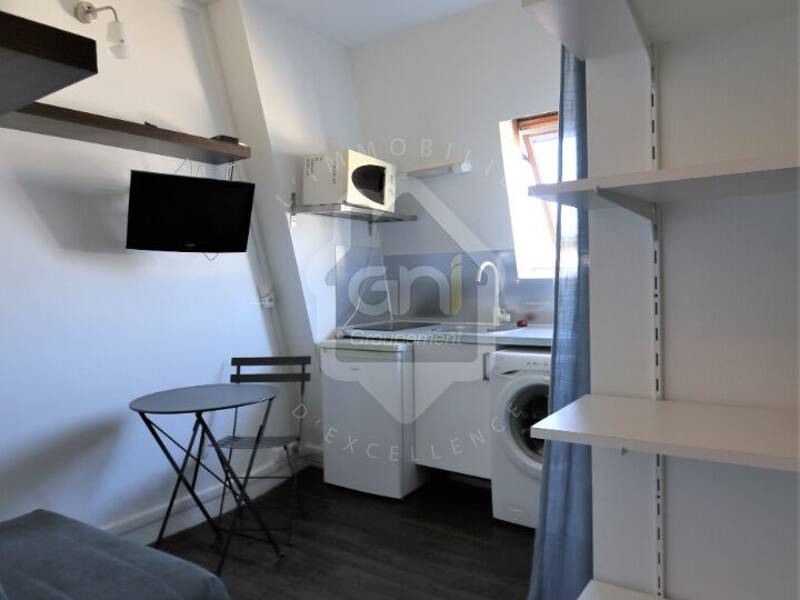 Maison à louer, 10m², PARIS 17E