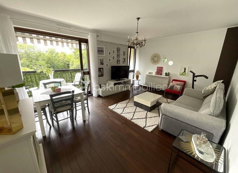 Appartement à vendre 232 000 € 3 pièces 2<br/>chambres 67 m²<br/>superficie Dernier étage, 4/4<br/>étage Beauregard-Les Gradins Torcy 77200