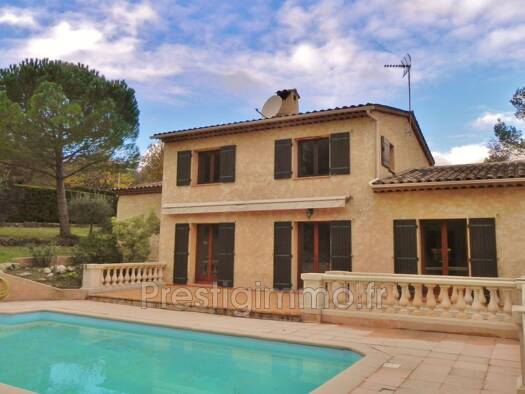 Villa à louer 3 300 € 5 pièces 4 chambres 143,4 m² 1 400 m² de terrain Le Rouret 06650