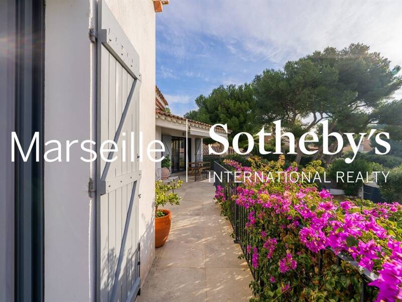 Maison à vendre, 207m², CARRY LE ROUET