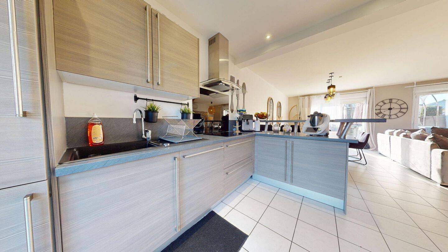 Maison à vendre, 104m², REVENTIN VAUGRIS