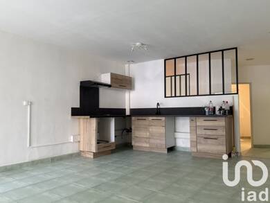 Immeuble à vendre 250 000 € 188 m² Aspiran 34800
