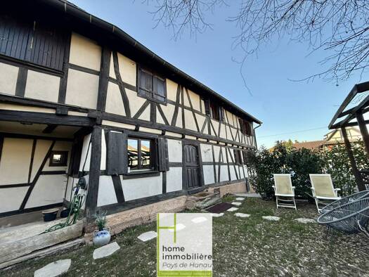 Maison à louer 1 800 € 5 pièces 3 chambres 150 m² Vendenheim 67550