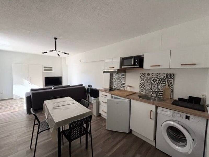 Maison à louer, 28m², PAU