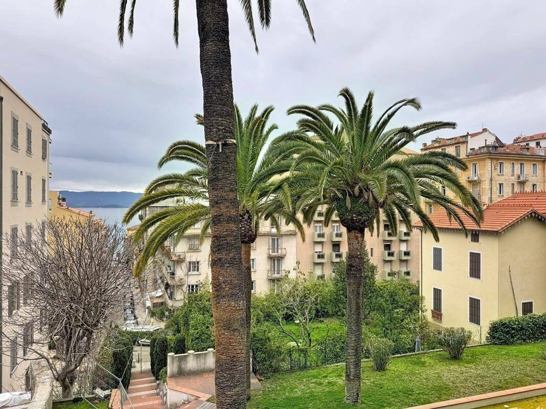 Maison à louer, 125m², AJACCIO