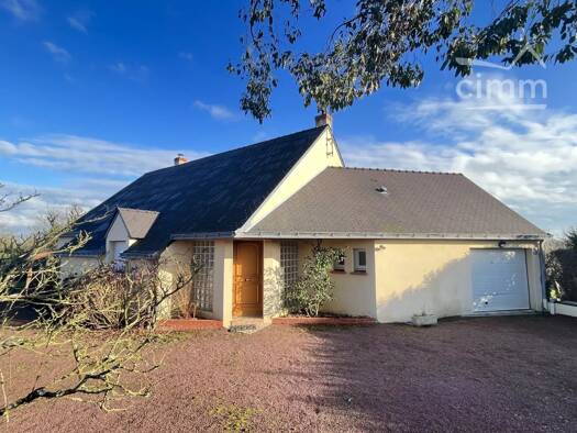 Maison de ville à vendre 280 000 € 5 pièces 3 chambres 132 m² 1 047 m² de terrain Les Touches 44390