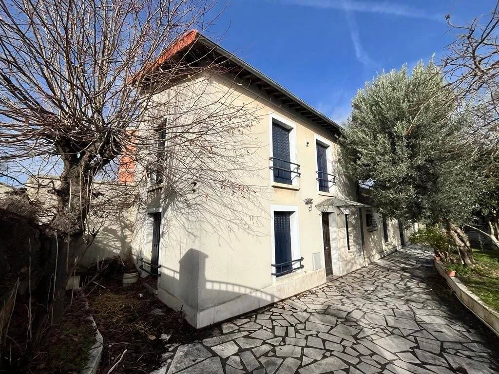 Maison à vendre, 0m², IVRY SUR SEINE