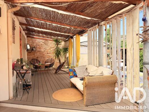 Maison à vendre 480 000 € 4 pièces 3 chambres 88 m² 274 m² de terrain Beauvallon-Maurels Hyères 83400