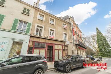 Immeuble à vendre 350 000 € 231 m² Centre Est Épernay 51200