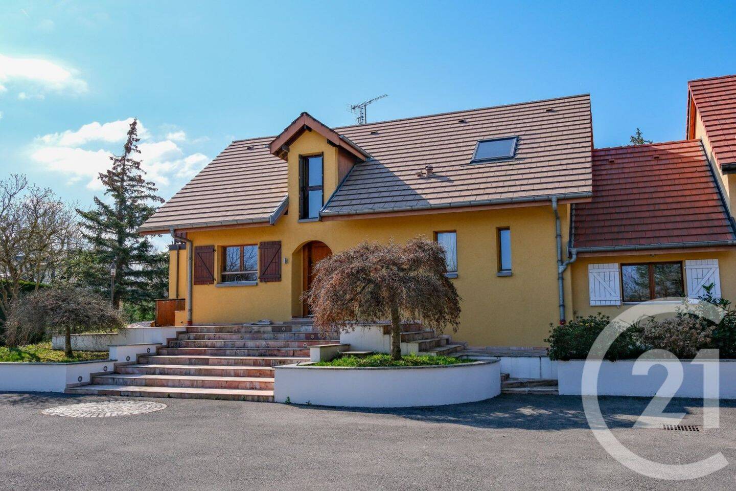 Maison à vendre, 240m², VEIGY FONCENEX