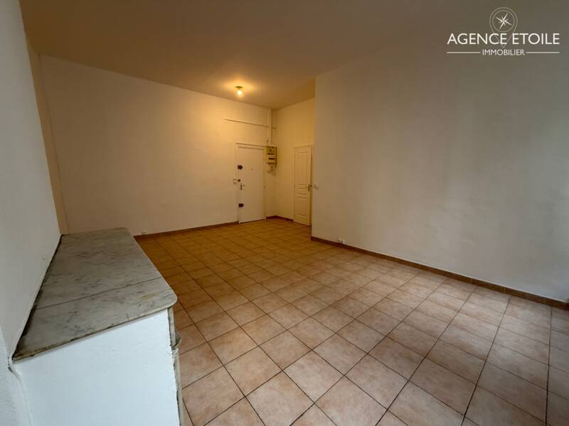 Maison à louer, 39m², MARSEILLE 1ER