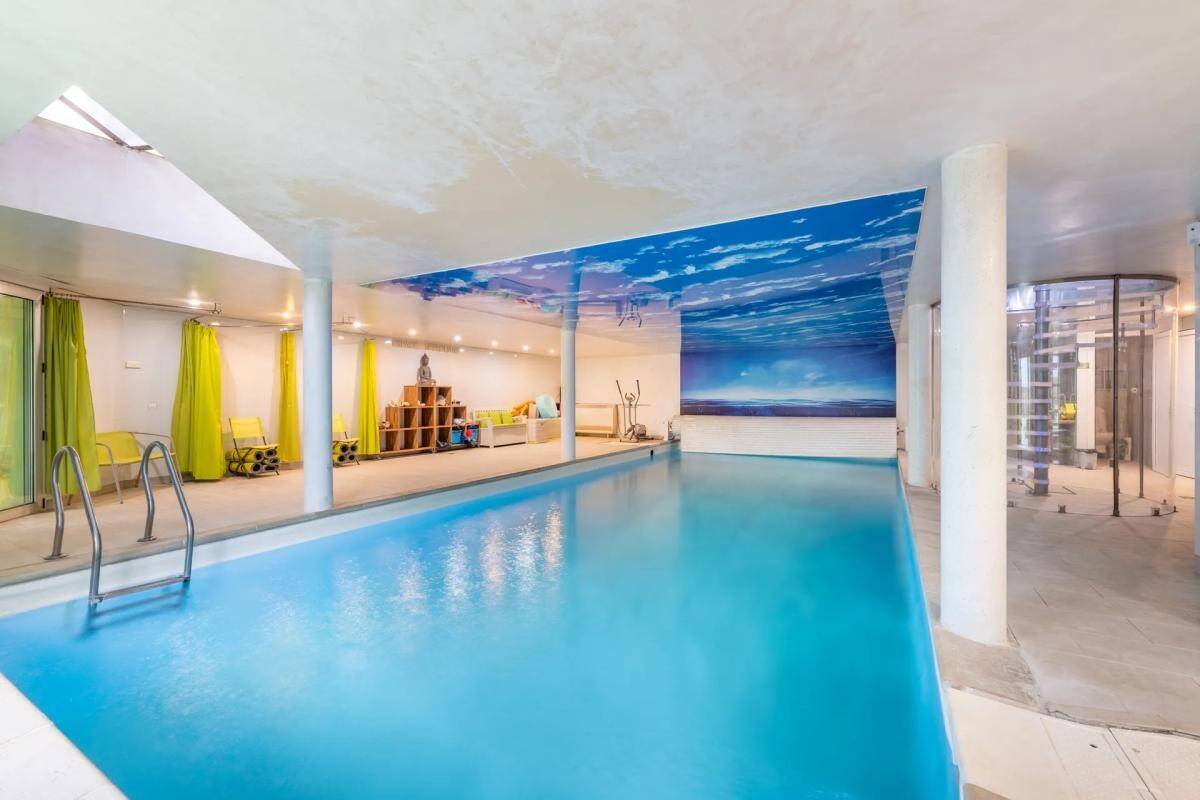 Maison à vendre, 360m², SAINT MAURICE MONTCOURONNE